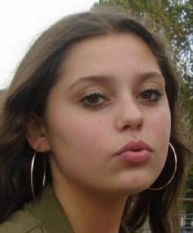 doglab's tweet photo. It takes 3.2 sec to RT and help find missing Suellen Crawt 14 years old missing from Bexleyheath #Kent since 4/4/18 call 116 000 with any information https://t.co/NySOFB7JHx