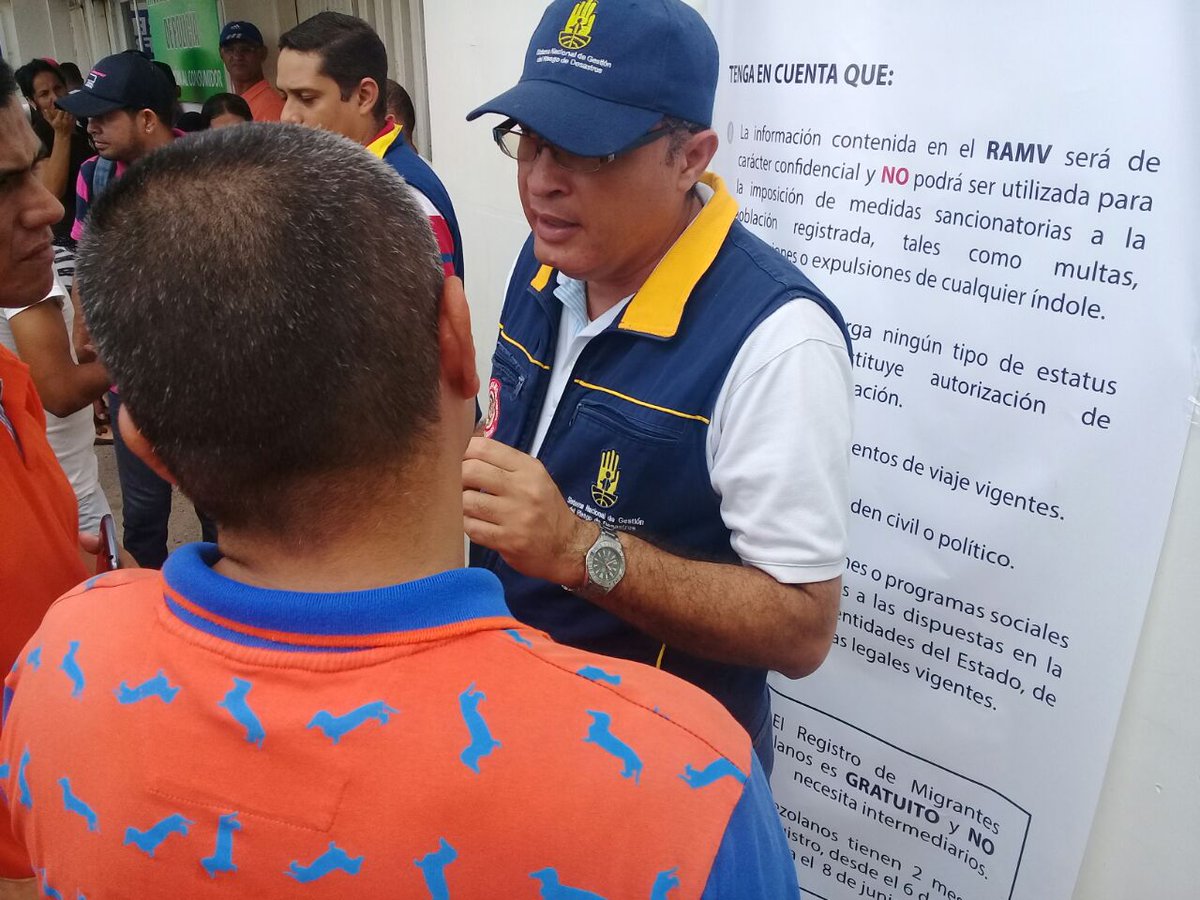 riesgocesar's tweet photo. #EnEsteMomento con el apoyo de @CMGRDVPAR @PersoneriaVpar @DefensoriaCol realizamos exitosamente el #RAVM en el municipio de Valledupar; el proceso de registro inicia hoy 6 de abril y va hasta el 8 de junio. https://t.co/fej1Z9r3Nr