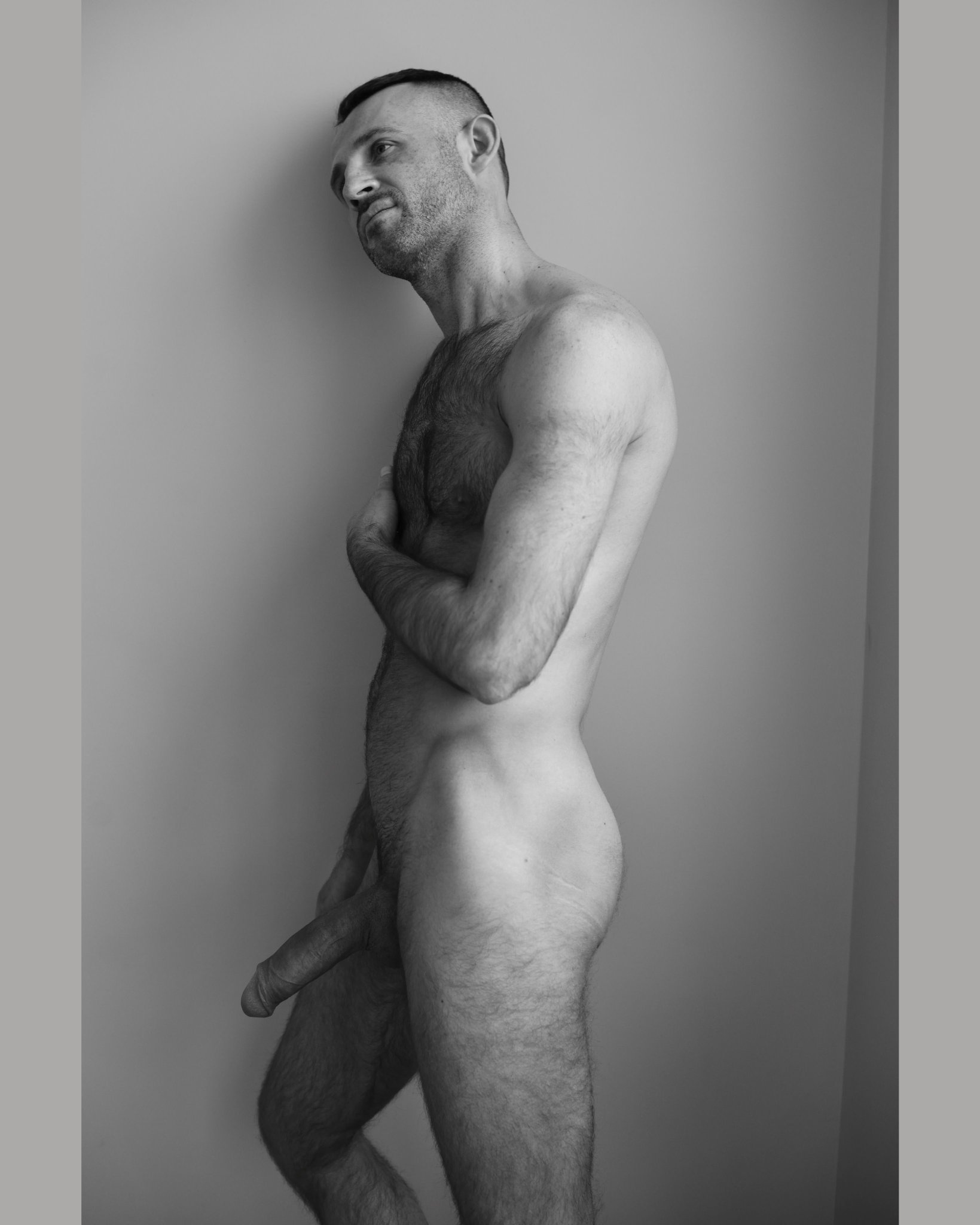 Photographer Vladimir Snezhin
@L_K_4 @aligais75 @hookupsonly100 @aussietrbl @zakj500 @BUDWATCHER2 @NatSeek