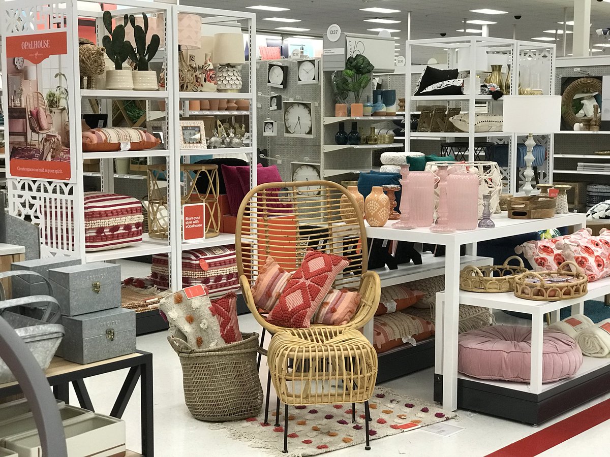 Becky Ibarra tweet media