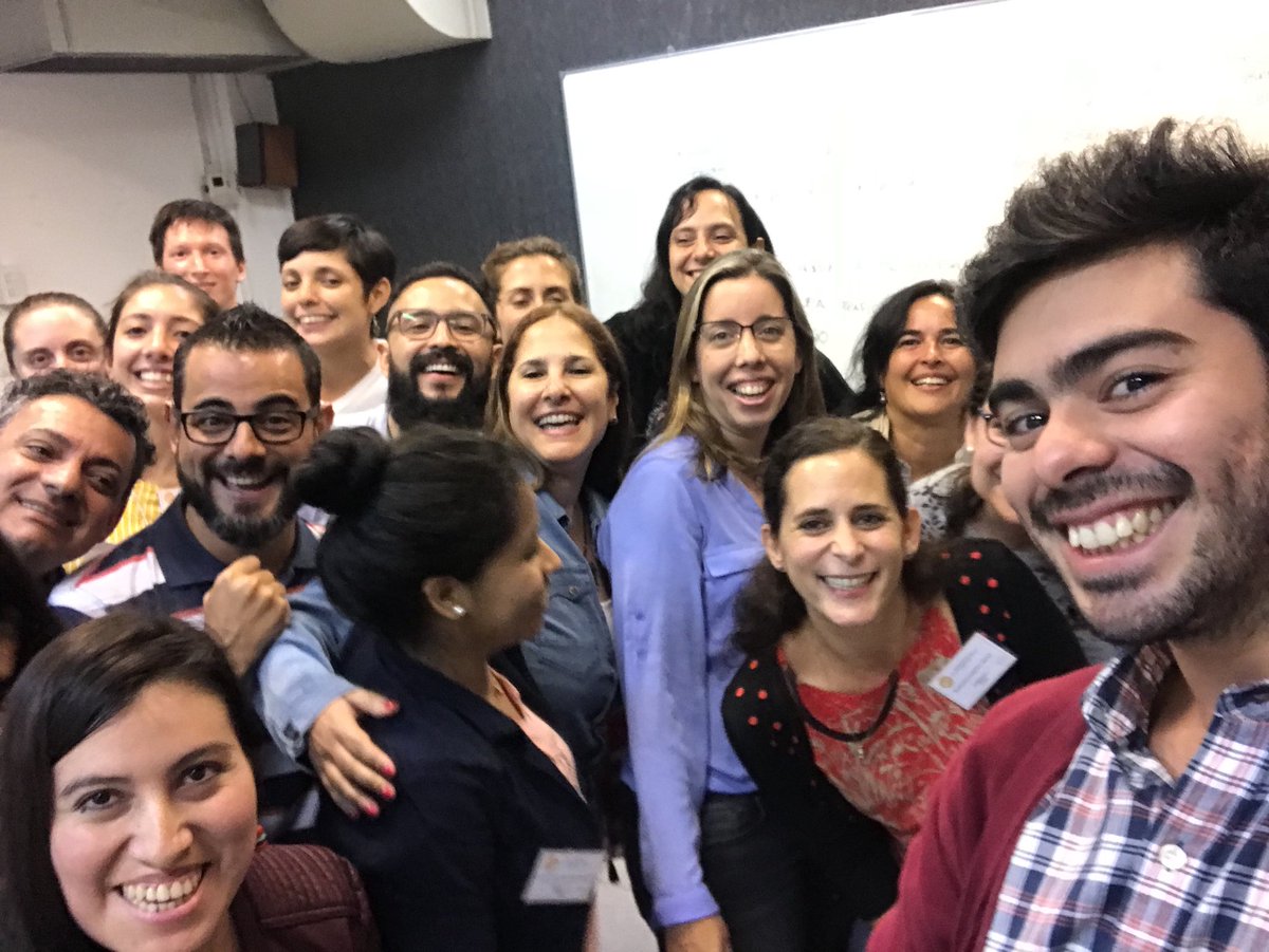 ricneg's tweet photo. #comision4 @pent_flacso #coloquiodiplo https://t.co/fLIWonU4Qw