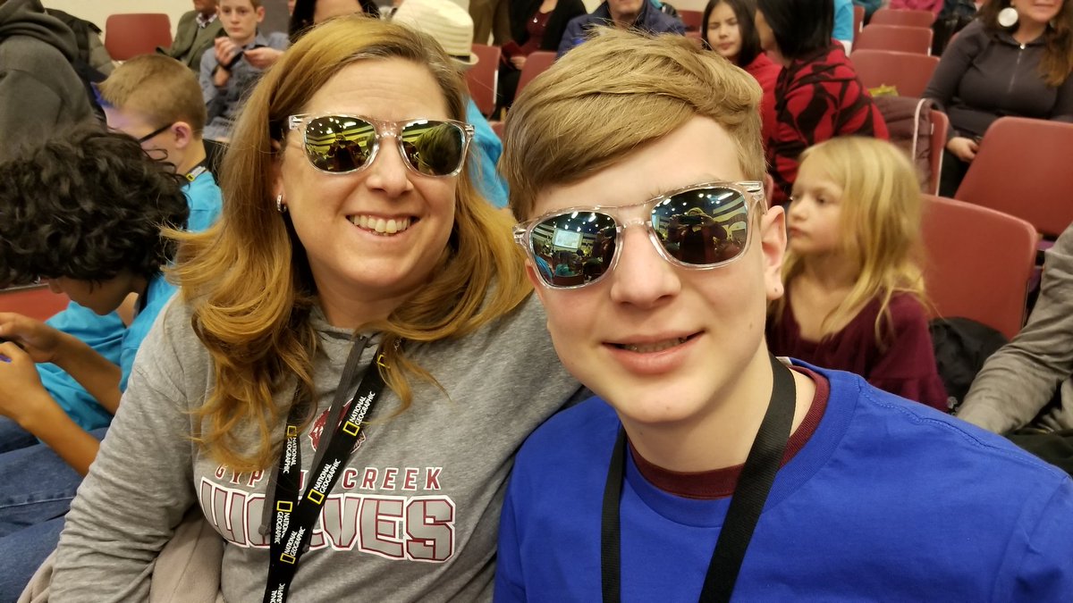Color_a_Doan's tweet photo. Lookin cool in their NatGeo shades at CO State GeoBee, love those wolves! #natgeobee #NatGeoDay #beebrilliant #ecsrocks @MVasquez7 #ecsrocks https://t.co/5dSZ8aFKbF