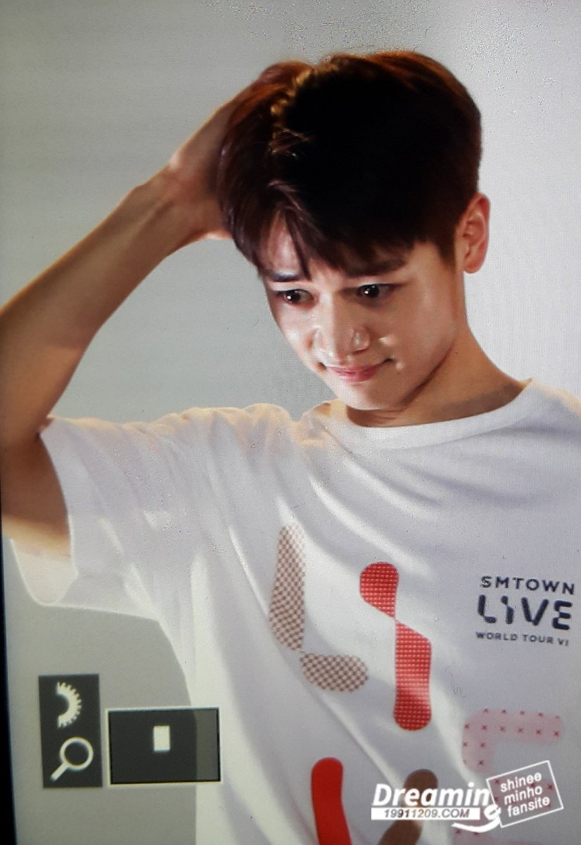 dreaming1209's tweet photo. 180406 smt in dubai 민호 귀염력 폭발해찌ㅜㅜ https://t.co/CqFbjOugaV