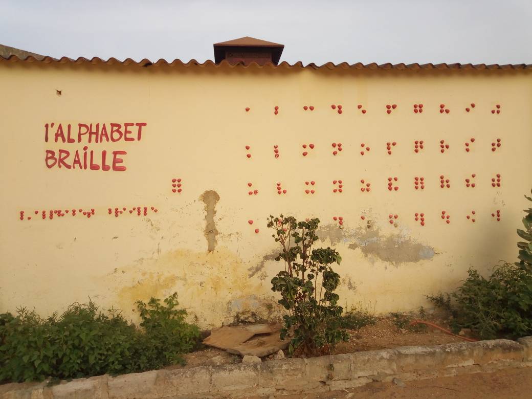 jeadercommunity's tweet photo. Alphabet #Braille 
#INEFJA
#kebetu 
#CaravaneAE2018
#Thies
#jeader https://t.co/sQVnsm7A6f