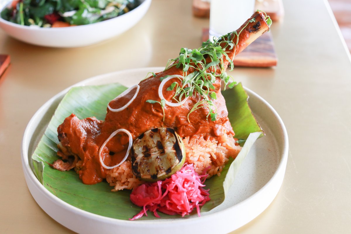 maestropasadena's tweet photo. Friday night is almost here and we know you're dreaming of this lamb shank waiting for you at Maestro! Tag a friend who can help you dig in. https://t.co/LS5I9PIwhx
