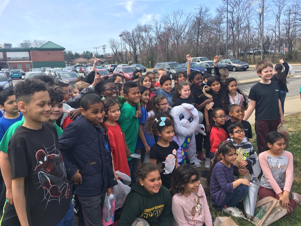 ms_murcia's tweet photo. 3rd Grade was joined by the Easter bunny on their Math SOL egg hunt #O_Braves https://t.co/JYO6ael8TL