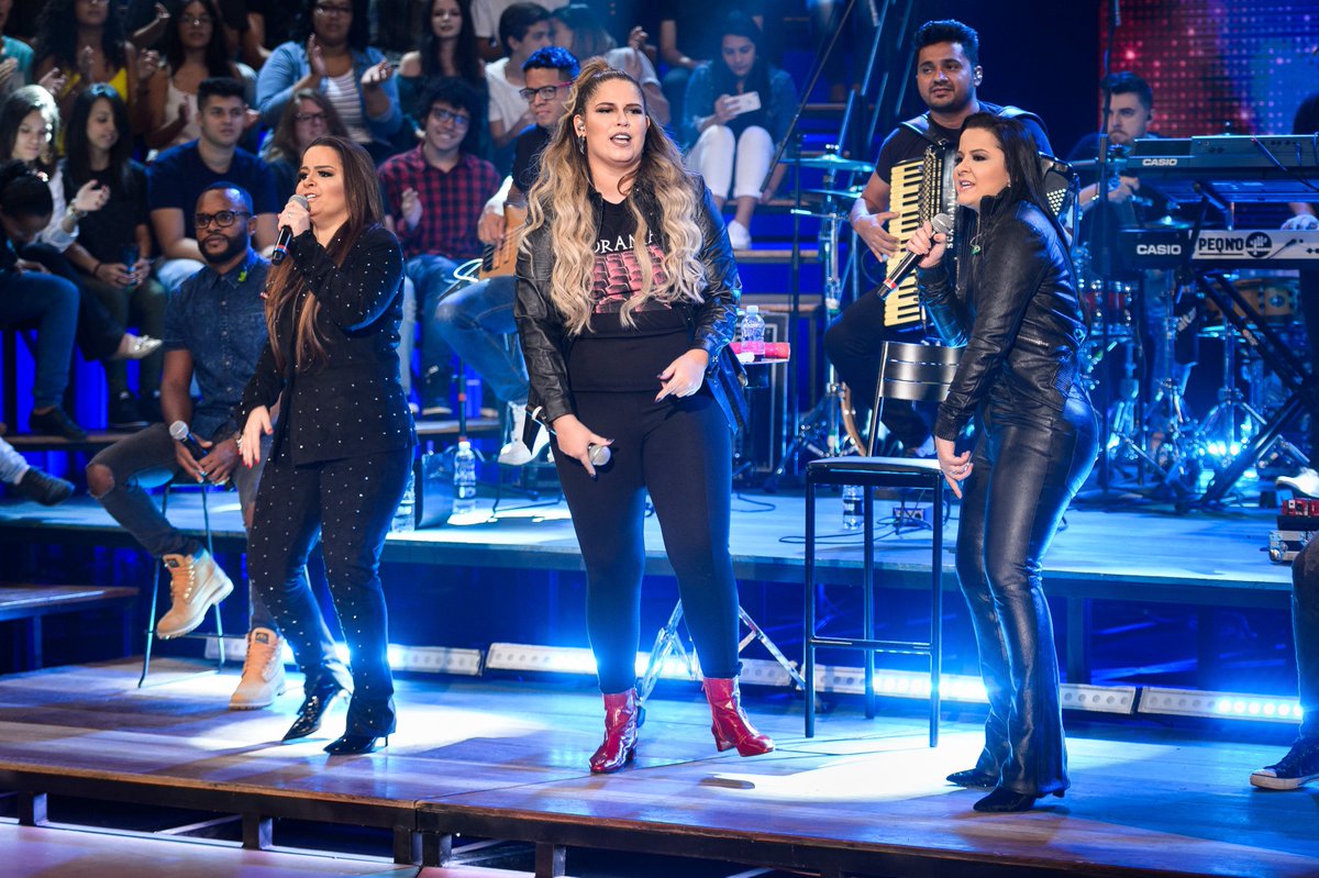 NegociosGlobo's tweet photo. Altas Horas deste sábado traz Marília Mendonça, a dupla Maiara e Maraisa, Carla Perez e a atriz Aracy Balabanian. https://t.co/DaKYUmBN5t
