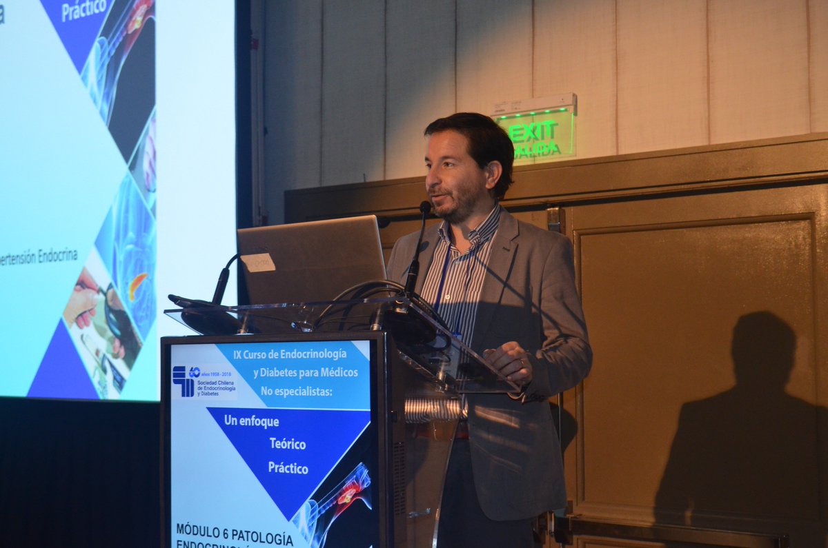 Soched_cl's tweet photo. Dr. René Baudrand -@renebaudrand- expone "#Hipertensión endocrina ¿Cuándo sospechar? ¿Cómo estudiar?" https://t.co/xIdlYHHWL6