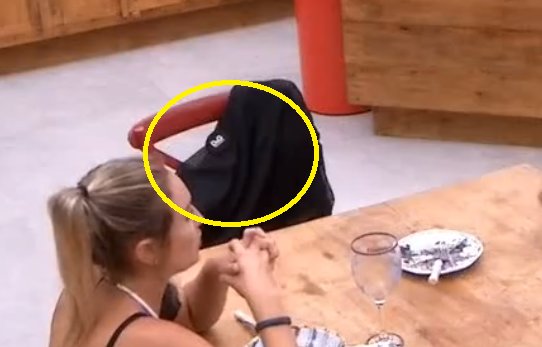 gramich's tweet photo. Estão usando a desculpa de que a jaqueta do Kaysar é falsa, então vamos a provas que é verdadeira: Rodei o vídeo e segue os prints da etiqueta D&amp;G:
#BBB18 #RedeBBB https://t.co/Ht0ai4y4DI