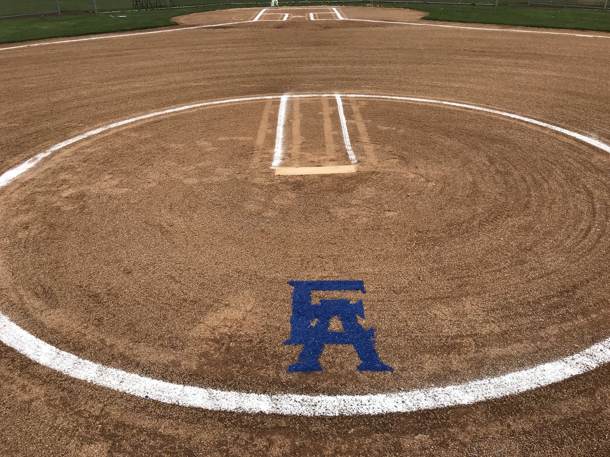 EAturfgrass's tweet photo. The weather has finally cooperated with us enough to have our first softball game. https://t.co/gul9DtEoTu