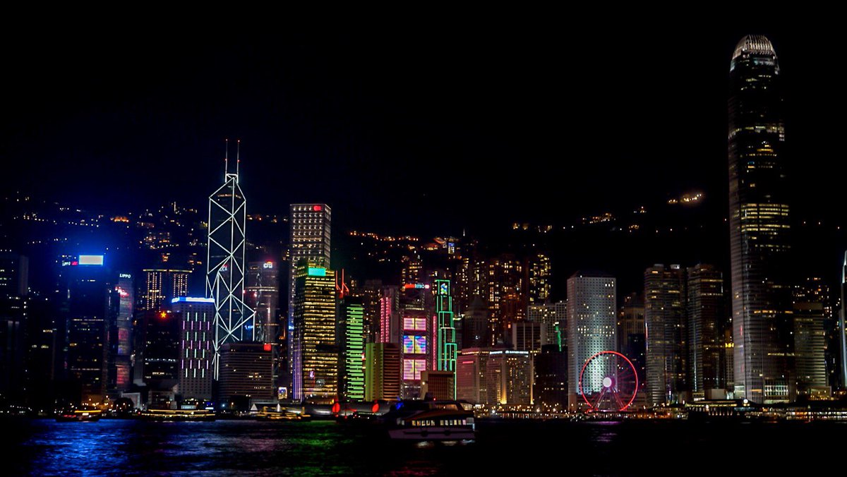 PhilippSacherow's tweet photo. Wonderful view from #VictoriaPeak :). 

#HongKong #HK7s #HK #PeakTram 
@HongKongTourism @starferry_99 https://t.co/WvvwDLg2VX