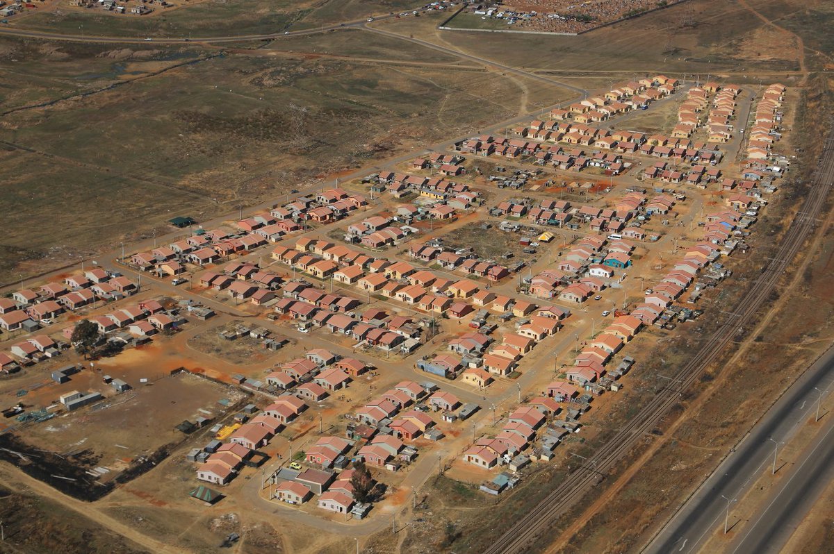 the_hda's tweet photo. Region B - The HDA has established offices in Limpopo, Gauteng and North West Provinces.Find out more: https://t.co/fa5ybipy5o

#DevelopingSA #MyCommunity https://t.co/GARmplK73w