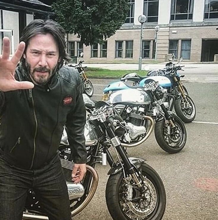 uominiemoto's tweet photo. It’s Friday!
BOOOM 🎯🚀🏍🎉

#happyweend
#storiediuominiemotociclette https://t.co/sFOq7gwGkp