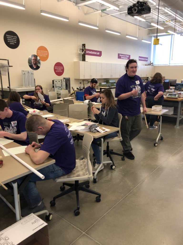 ztschroeder's tweet image. #boilertech #purduecolumbus #csanewtech

Vex #Robotics and #Electromagneticity

@mreedcsanewtech @bcscindiana @CSANewTechHS