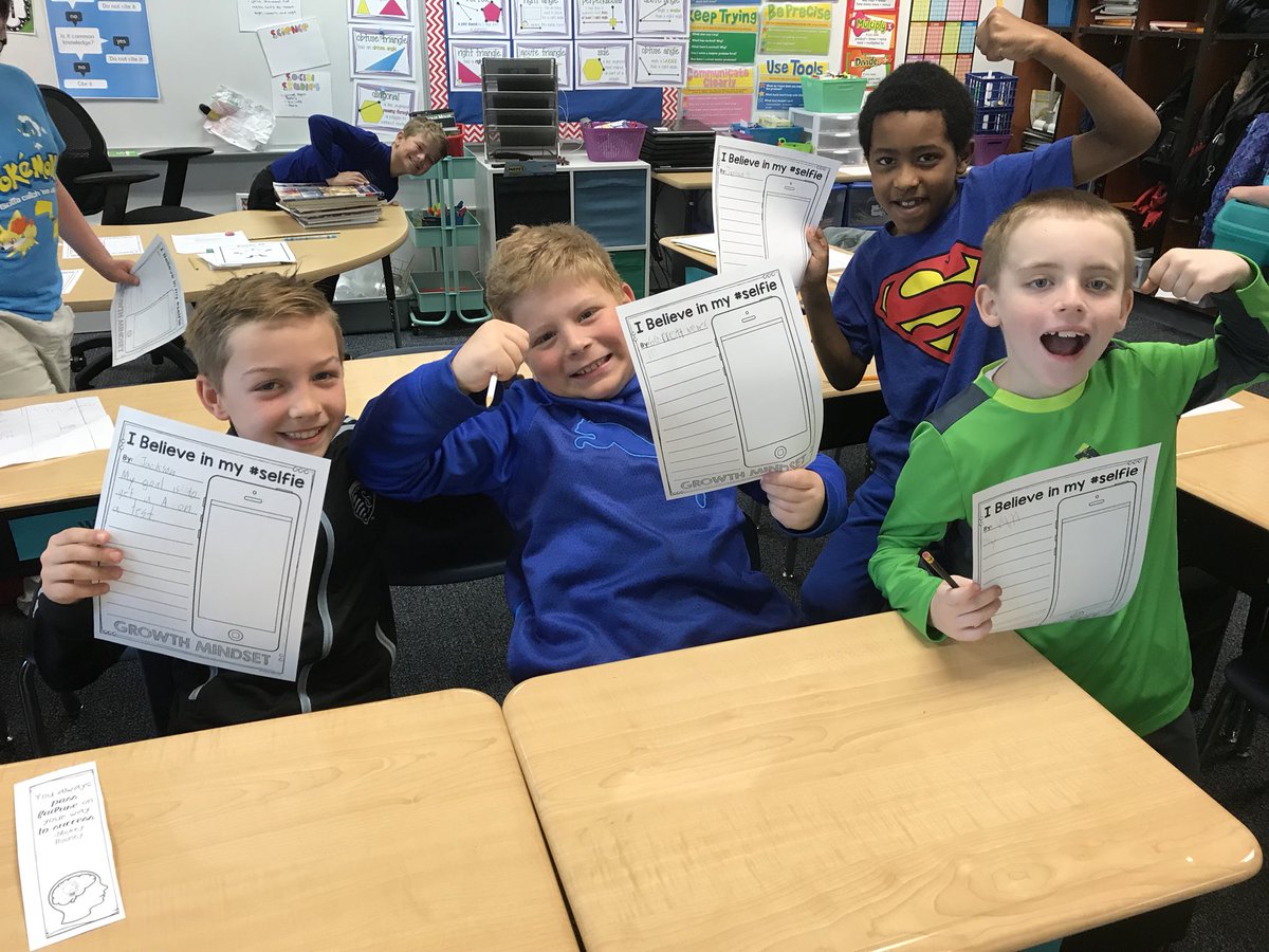 MrsDavidsonOTE's tweet photo. Setting goals for the rest of the year! We believe in our “selfies.” #growthmindset https://t.co/78Nkxd5JoX
