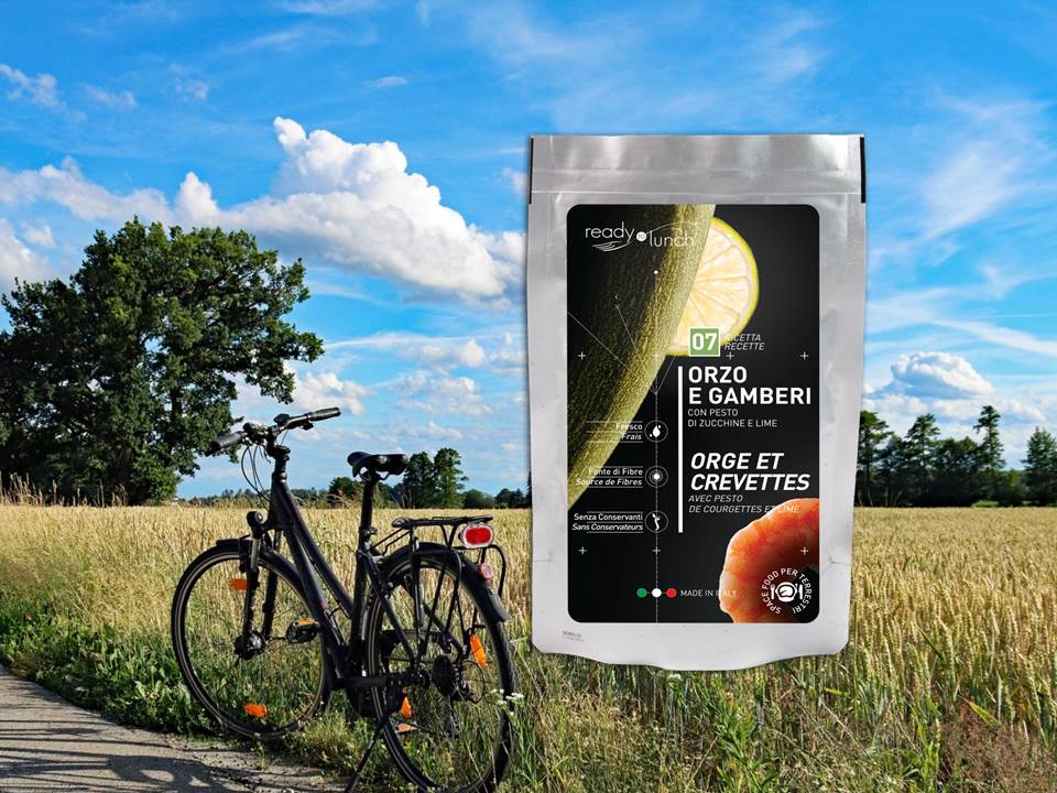 it_readytolunch's tweet photo. Il #weekend è alle porte, non farti cogliere impreparato! Anche durante le tue #escursioni all'aria aperta porta con te i pasti sani, gustosi e super pratici degli #astronauti europei! Curioso? Acquistali sul sito: https://t.co/GvRqEBudq0 #spacefood https://t.co/ngxU8u7fYJ