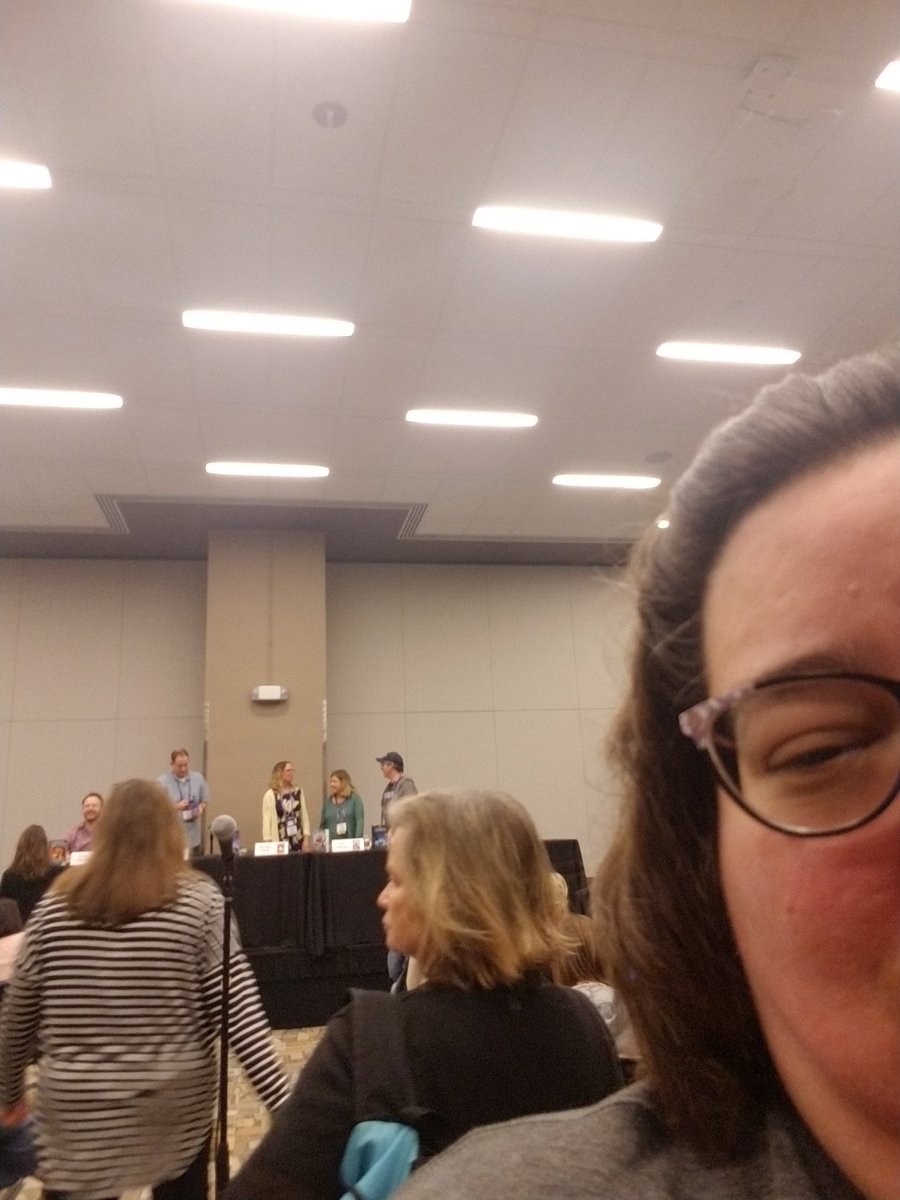 ChristiDiggens's tweet photo. @brandonmull I promise I'm not stalking, but . . . #TXLA18 #Librarianstalker joining the #stealthie movement. https://t.co/WOCwRwYsSD