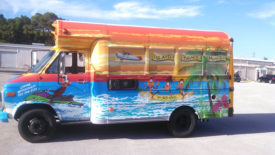 BridgeTenderInn's tweet photo. We have 2 fun ways to get around Anna Maria (&amp; then some!).  The Monkey Bus (takes tips) &amp; the Anna Maria Island free trolley!  It beats driving from place to place while enjoying everything our island has to offer!  #bridgetender #bradentonbeach #annamariatrolley #monkeybus https://t.co/RsCl1qH1bo