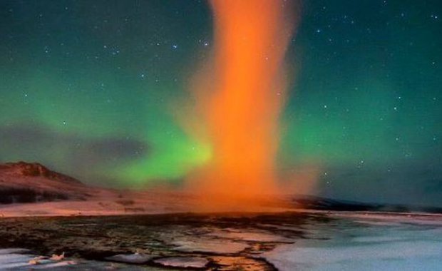 Tom Anderson founded Myspace, one of the first popular social media sites: He's also a talented photographer as these beautiful photos of Iceland show! #Myspace #photography #Iceland 
icelandmag.is/article/icelan…