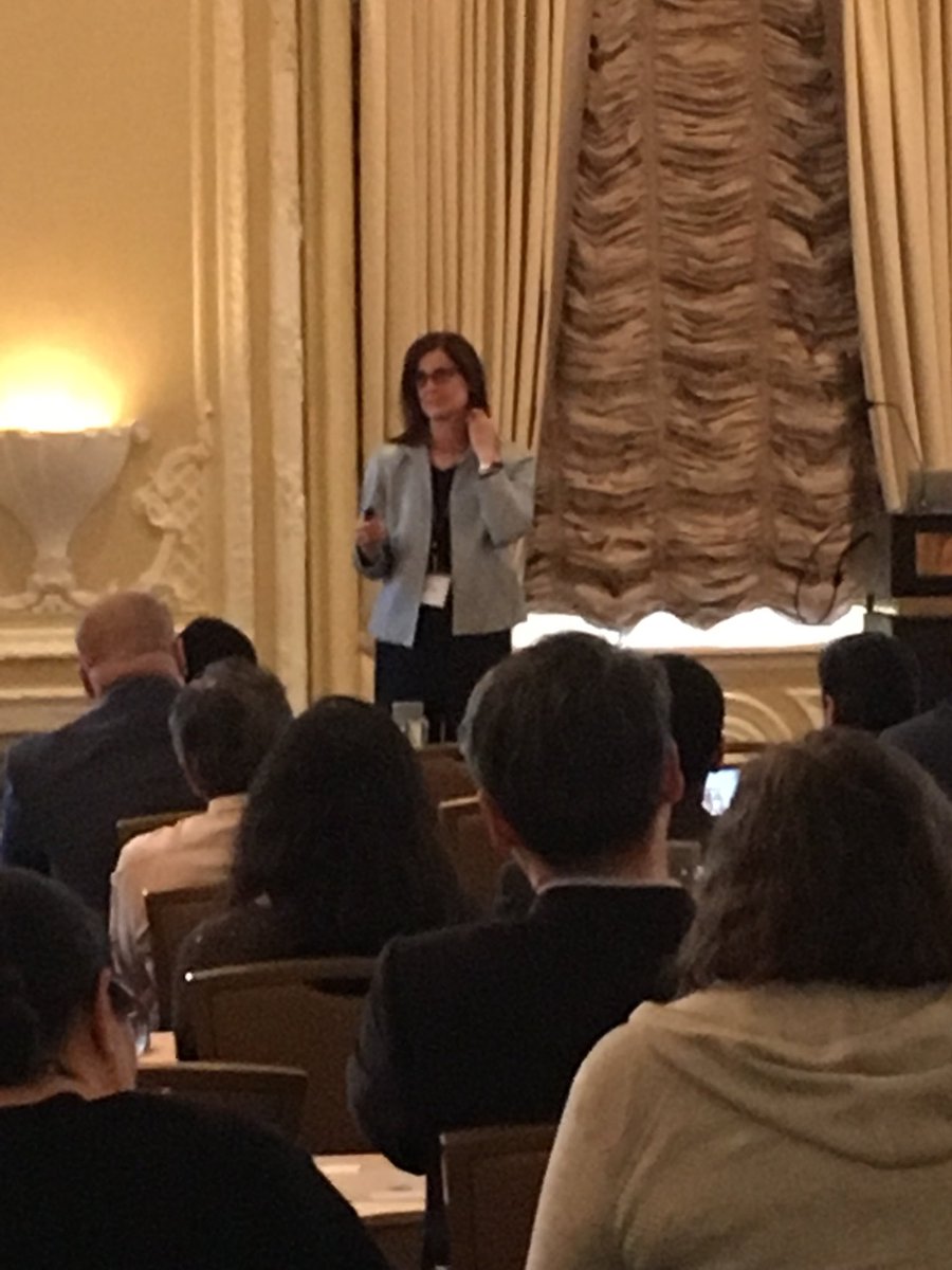 BIDMC_Education's tweet photo. Great plenary by Dr. Ricciotti @hricciot at #HMSMedEd18 https://t.co/gPzGEiQoZp