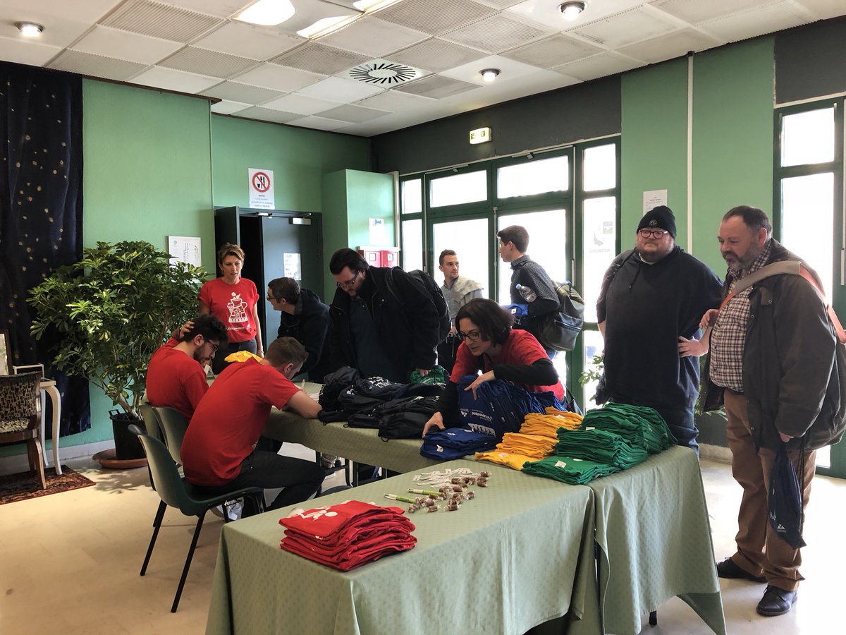 SWCarentan's tweet photo. C’est parti ! Les premiers participants sont arrivés ! 👍😃#SWCarentan #startup https://t.co/kWOfhL7Erm