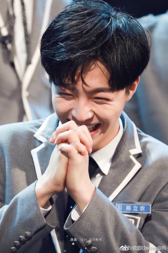 CHENLINONG_TH's tweet photo. [180406] CHENLINONG💕🍓🍫

เฉินลี่หนงวงNINE PERCENTกับรอยยิ้มที่ละลายโลกของเขา😍😆

#หน่งหนง #หนงหนง  #陈立农 #เฉินลี่หนง #ChenLinong #NongNong #IDOLPRODUCER https://t.co/3YTiKHMvmP