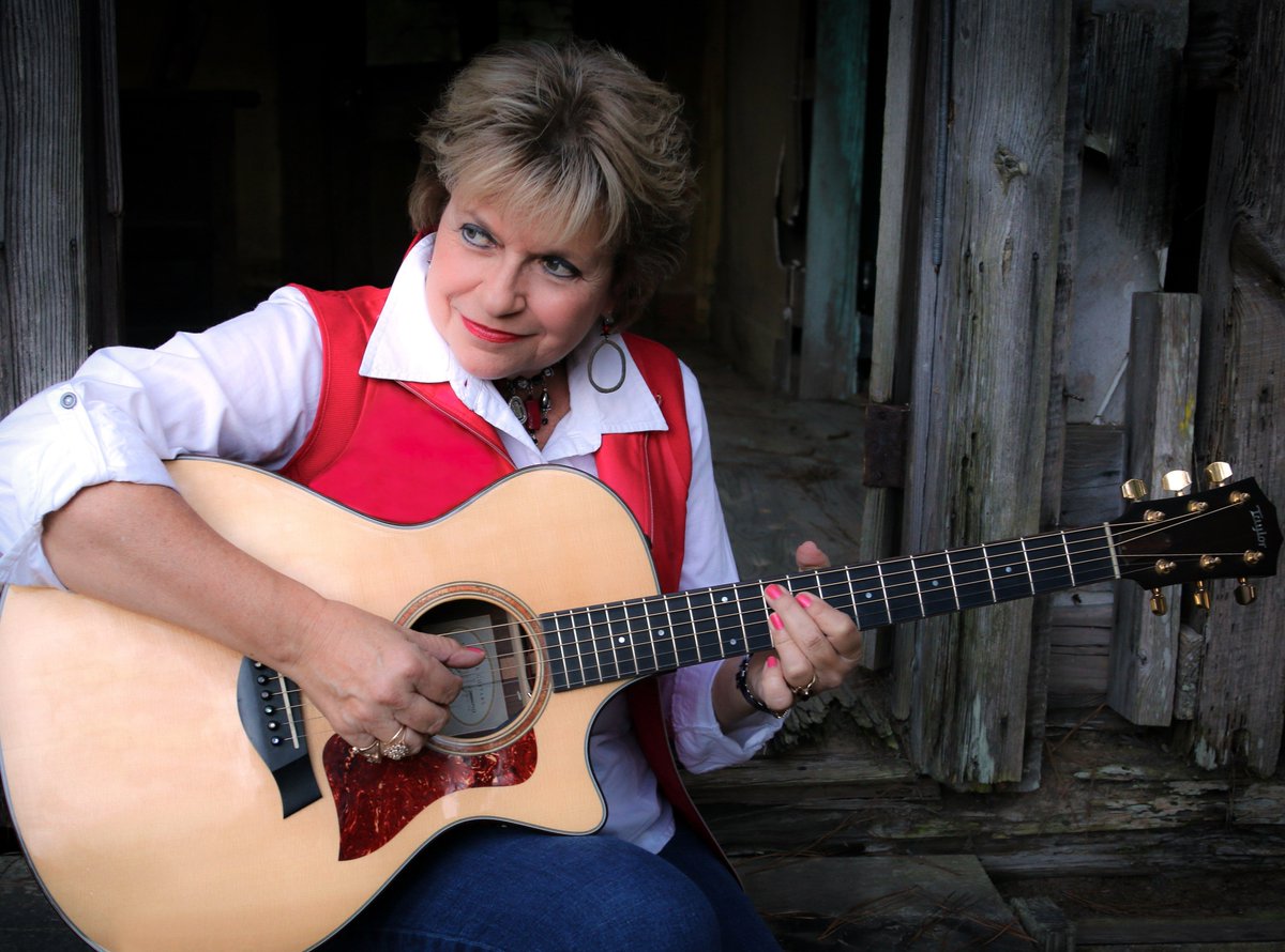 Memorial Hall OTR tweet media