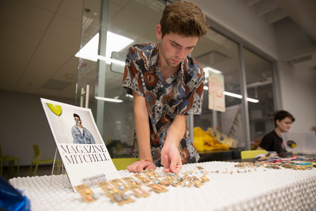 SEMissouriState's tweet photo. #9: Plus one night a month to visit those museums and galleries while you get your fill of entertainment, eating and shopping during #FirstFridayCG https://t.co/8DS5wSULn7