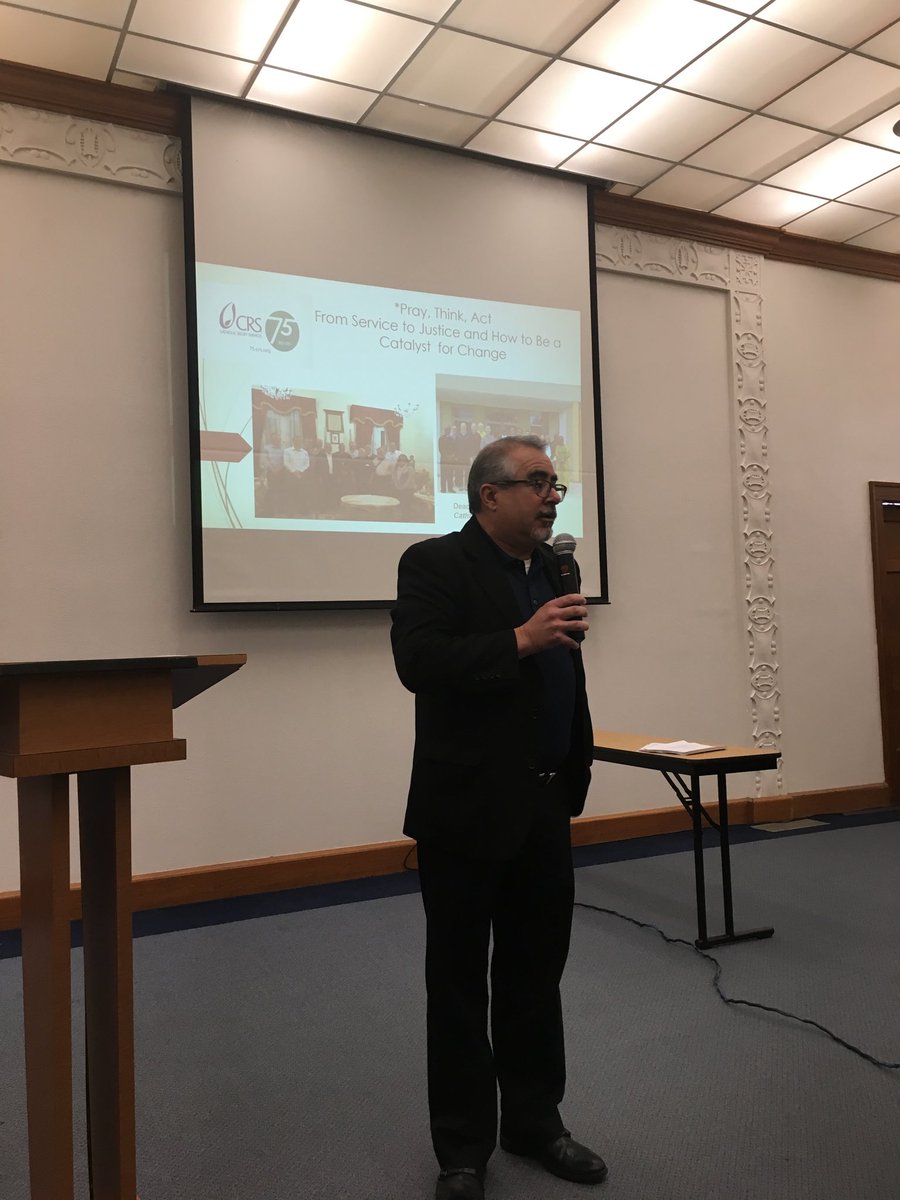 MgM00_'s tweet photo. CRS Global Fellow Robert Vigil shares Solidarity message of hope and love! At Oblate School of theology @AssumptionSem @RobertoDNavarro @CatholicRelief @CRSRiceBowl @CRSnoticias @CRSUniversity @OblateSchool https://t.co/RkRinXCuYr