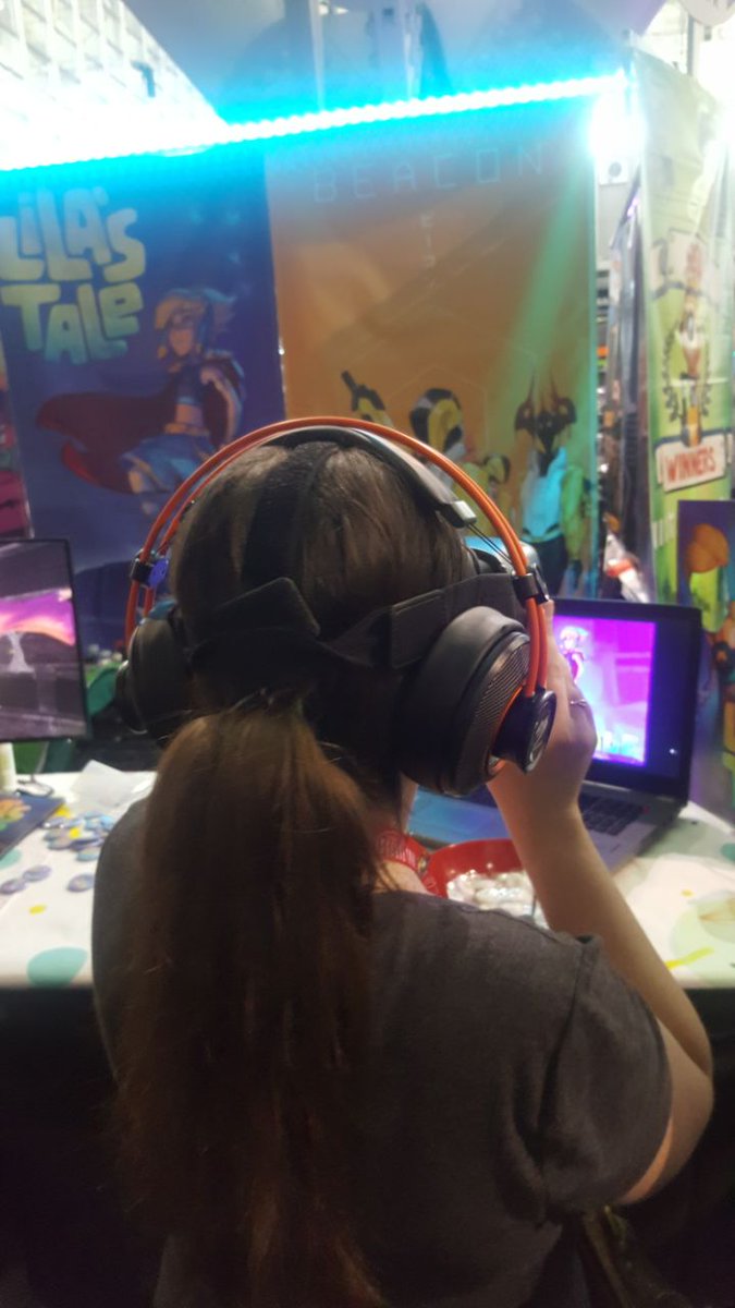 SkullfishGames's tweet photo. #PAXEast3018 is being a wonderful experience! Come play Lila's Tale at booth #23085 #lilastale #GearVR https://t.co/6LMNPy1f7W