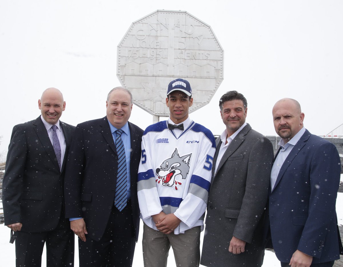 Sudbury_Wolves's tweet photo. The #Wolves are proud to announce that we will be selecting Quinton Byfield 1st overall in the 2018 #OHL Priority Selection presented by @RealCdnSS tomorrow at 9am! --> Read More: https://t.co/9Ciehy90eK  #OHLDraft https://t.co/DF9Gip8dUE