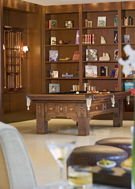 hotelmadero's tweet photo. It's Friday, it's time for a break! Mañana comienza la #SemanaDeLaCoctelería - @BAcoctel en nuestro White Bar. ¡Te esperamos con exclusivos tragos para probar, de la mano de nuestro jefe de barra Emiliano Carpentieri! #BACoctel #WhiteBar #HotelMadero https://t.co/GkBoZMlFfh