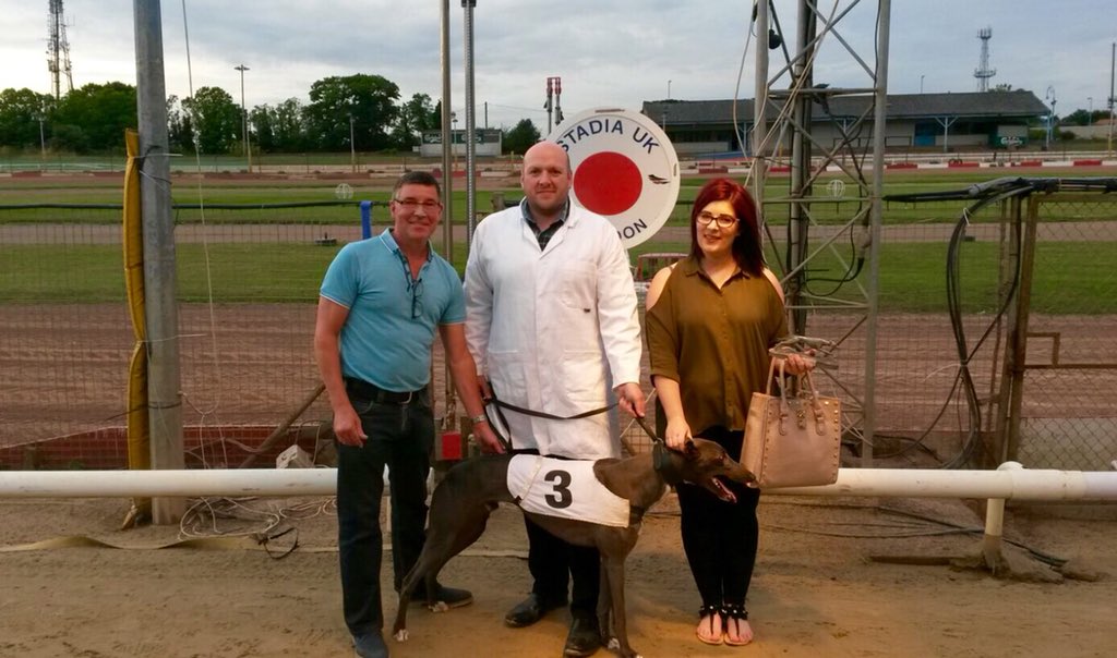 <a href="/westwiltstopgun/">Rob Robson</a> <a href="/SwindonDogs/">Swindon Greyhound Stadium</a> @mediamazter <a href="/Corderagirl/">Donna the Sharpe</a> <a href="/theynws/">YesNoWaitSorries</a> <a href="/emmakear110/">emma kear</a> @blake_racing Tonmys Approach has trialled <a href="/Pooledogs/">Poole Greyhounds Stadium</a> before. Hopefully we have running plans for the next two months but maybe then? #GoOnTheTommy