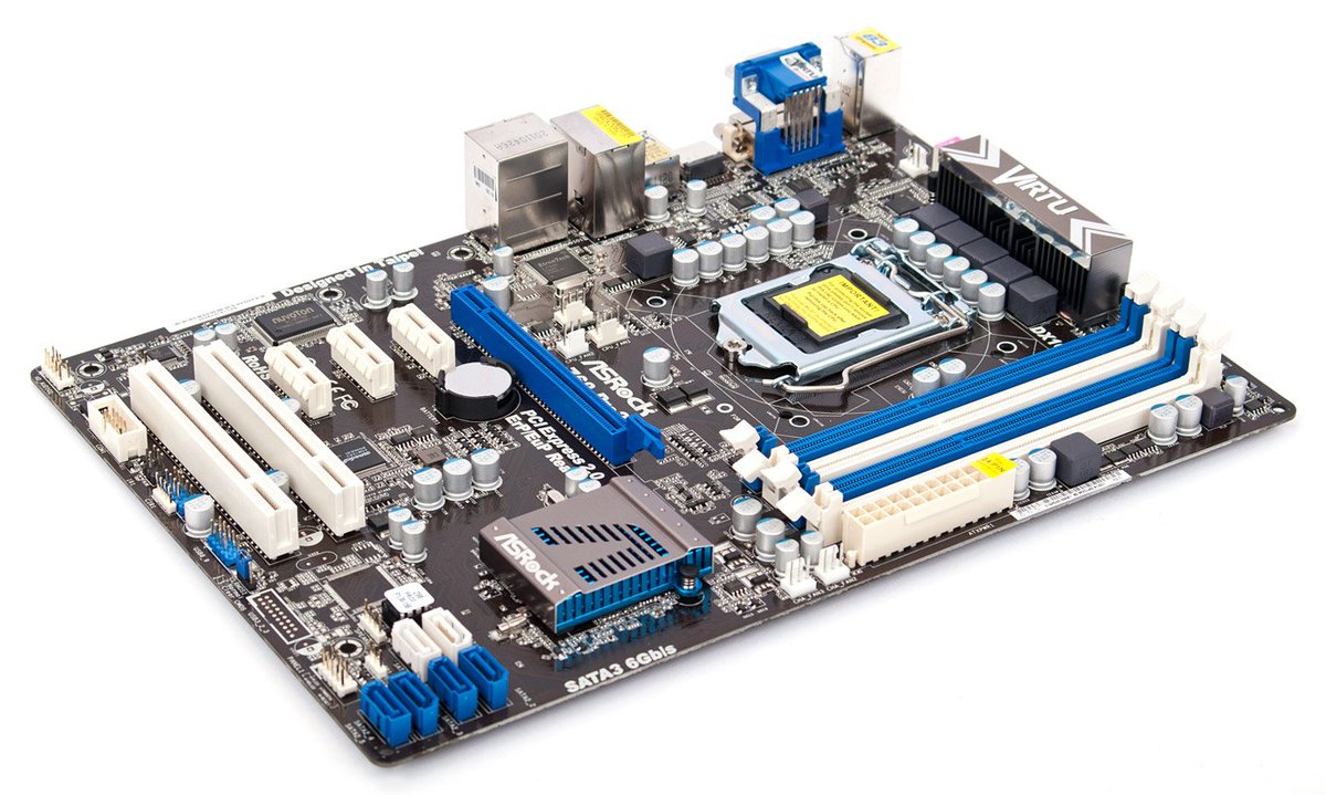 rucryptomsn's tweet photo. Новые видеокарты для майнинга от #ASRock - https://t.co/ZH8wdbOW70 
#ASUS #видеокартыдлямайнинга https://t.co/wMkwHHIEh2