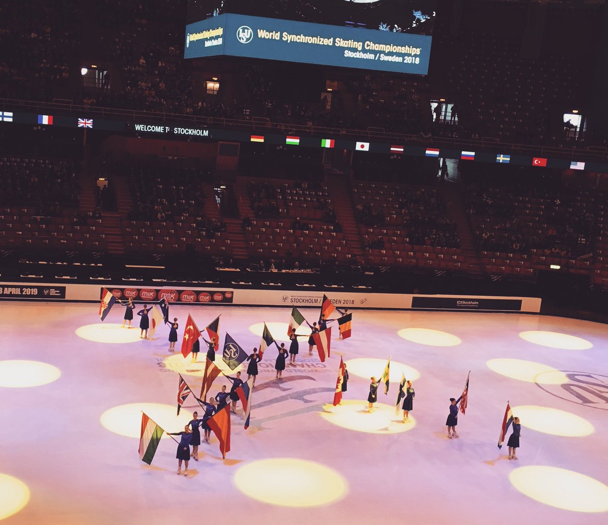 ISU World Synchronised Skating Championships in #sweden have officially began! We are so excited to take to the ice to show the world what we have been working so hard on! ⛸#wssc2018 #worldsynchro #teamviola