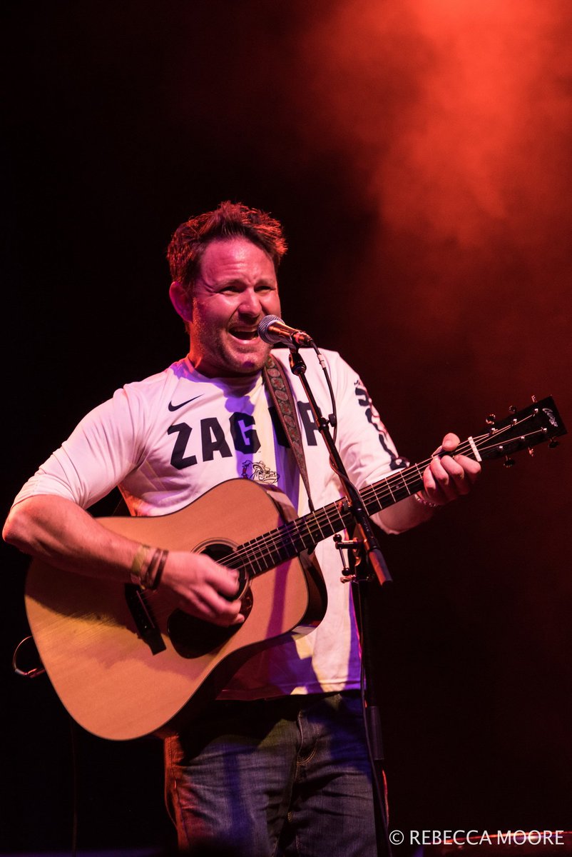 ryansimsband's tweet image. "The Next Big Thing" at @knitspokane presented by @CoyoteCountry
Photo by Rebecca Moore Photography
#ryansims #mysideofthestory #countryrock #countrypop #newcountrymusic #thenextbigthing #KXLY