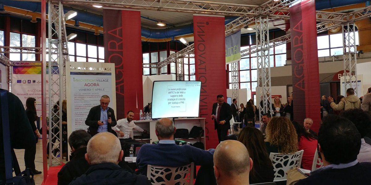 PioAlert's tweet photo. Chiede il workshop a #IV2018 @pasquale con un intervento sul supporto strategico per #startup e #PMI. Prima di sbagliare..
✔️scrivi la strategia
✔️decidi gli strumenti
✔️scegli le persone
✔️controlla e misura https://t.co/119JoJA5A7