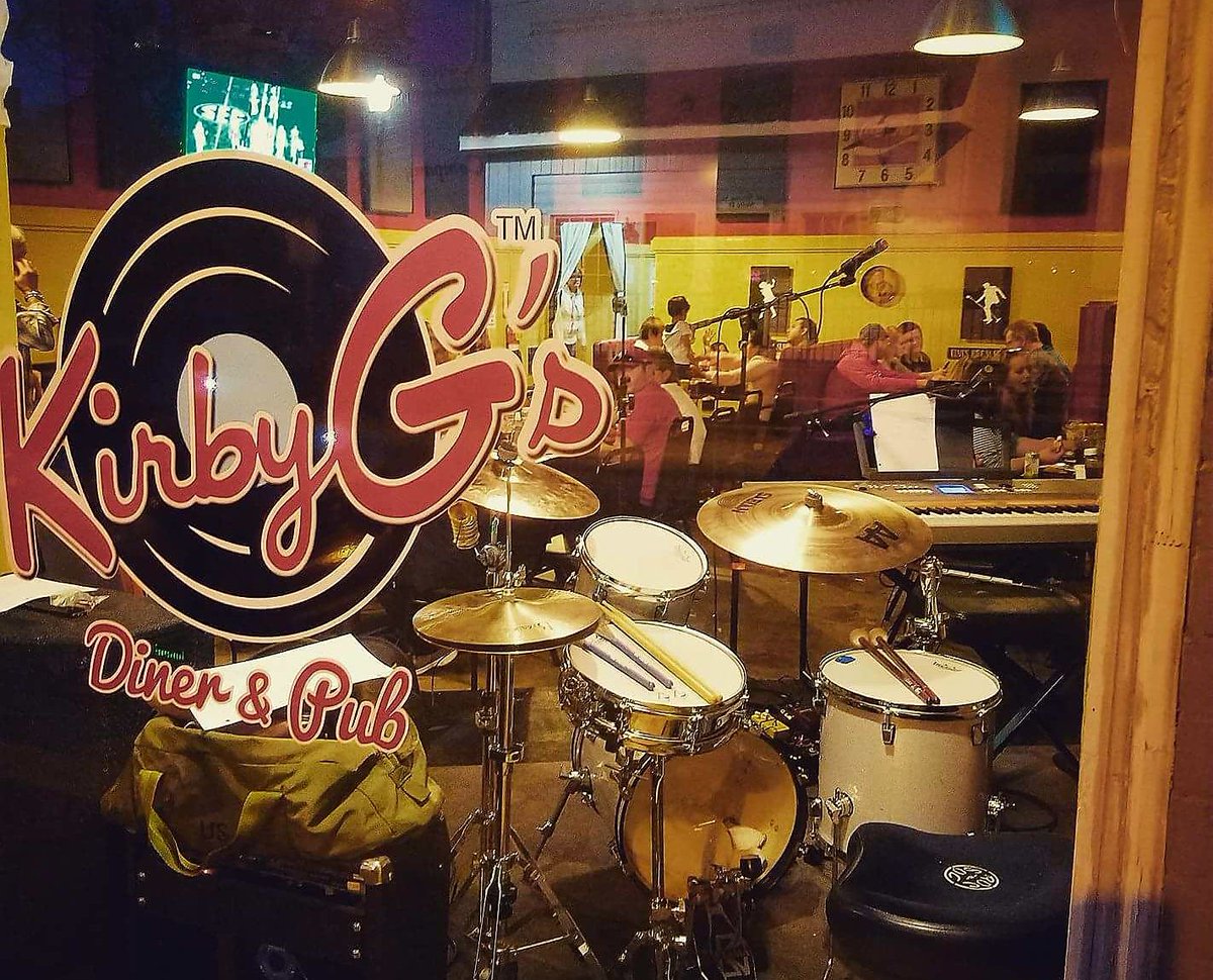 D71Double's tweet photo. Tonight, at 7pm, I'll be be junk jivin' with Jeff Ward and Friend's at Kirby G's in McDonough, GA! Love to see you, your friends, and family! And, happy birthday Leslie Carocci, one of our biggest fans!! https://t.co/whBl7fv4L0