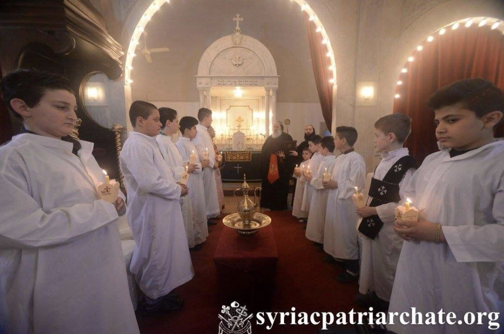 iraqschristians's tweet photo. In spite of facing constant mortars from terrorists in #EasternGhouta, #Syriac #Christians celebrate mass during Orthodox #Easter weekend at St. George Cathedral in Bab Touma, #Syria. Bab Touma means Gate of St. Thomas, who traveled thru the area on his way to India. #GoodFriday https://t.co/DHthycBhq3