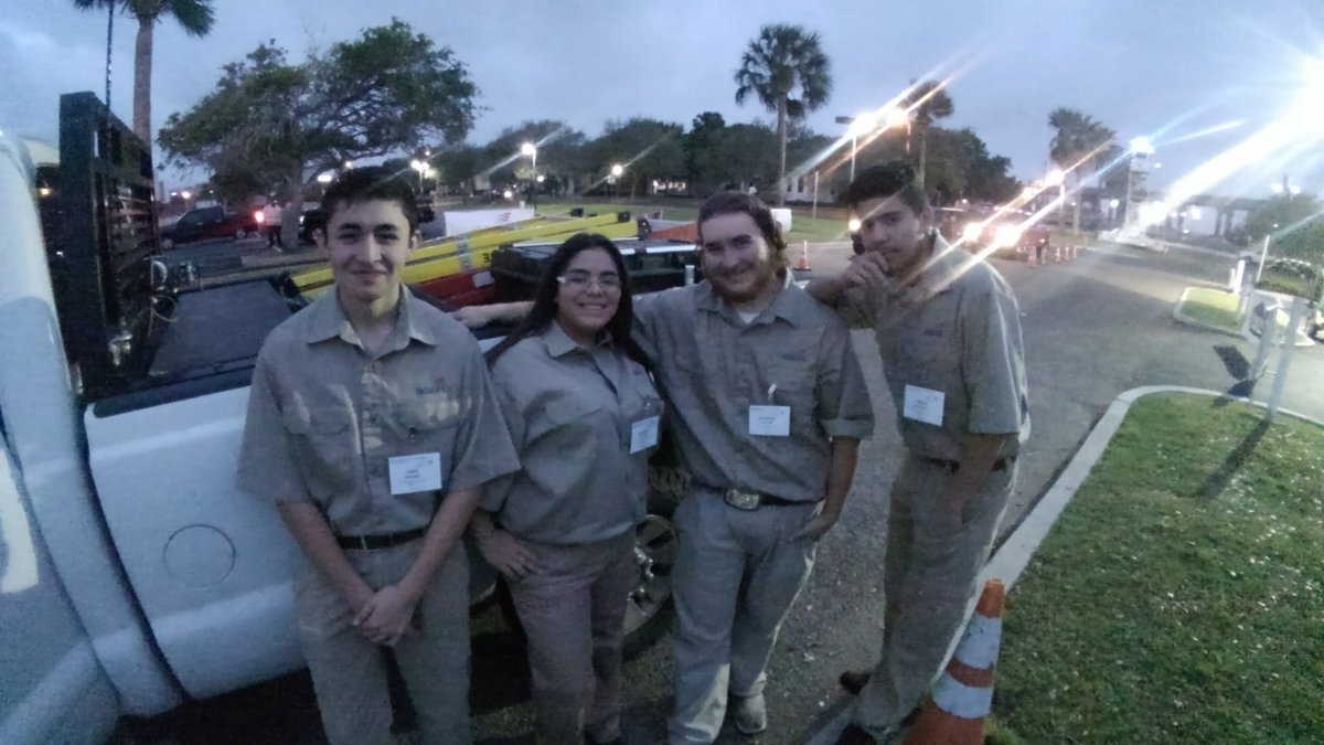 LISDConTech's tweet photo. Teamworks Team ready to rock!  The projects this year will be donated as housing for homeless veterans! https://t.co/wwLL7wSoOQ