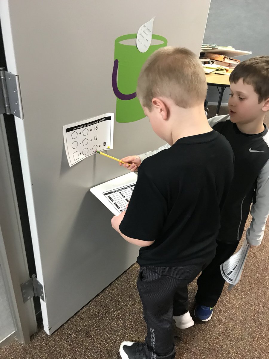 MrsWalkerCSE's tweet photo. Working together on some challenging math problems! So proud of how determined they are to solve these! @CSEROCORI #csestrong https://t.co/1zzFlSKok0