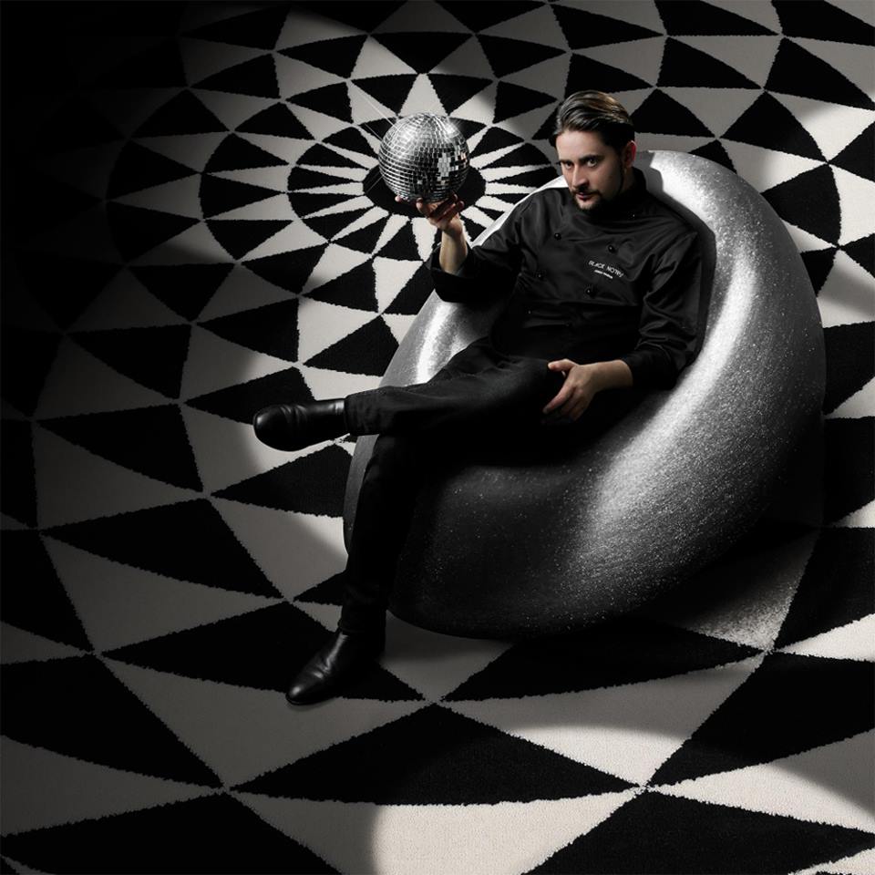 SITAP_Italia's tweet photo. Good luck Marco! New Cracco's pastry chef and Sitap old friend.
#carpetcoutureitalia #biscoteque #blacknotes #newcollection https://t.co/zg5wY3yUu6
