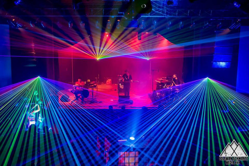 PangolinSystems's tweet photo. Partnered with power of #QuickShow, Brett McConnell programmed an awesome laser show at @yakattackmusic's show on March 31st, at The Historic Ashland Armory.
Photography was taken by Coleman Schwartz Media.
#Lasershow #Laser #PangolinSystems #YakAttack #ColemanSchwartzMedia https://t.co/rhjbxKsjSR