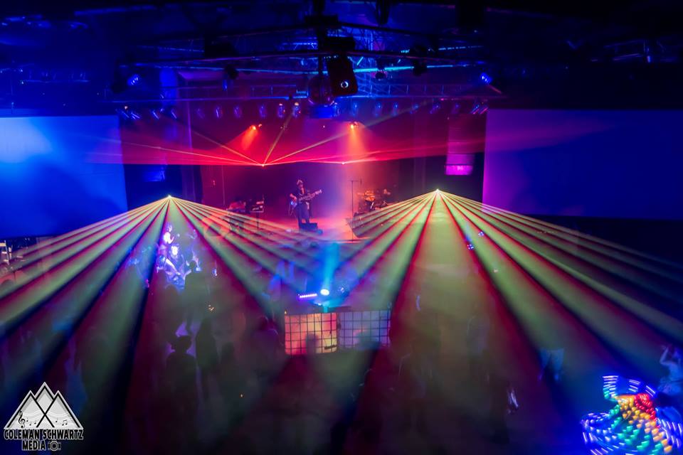 PangolinSystems's tweet photo. Partnered with power of #QuickShow, Brett McConnell programmed an awesome laser show at @yakattackmusic's show on March 31st, at The Historic Ashland Armory.
Photography was taken by Coleman Schwartz Media.
#Lasershow #Laser #PangolinSystems #YakAttack #ColemanSchwartzMedia https://t.co/rhjbxKsjSR