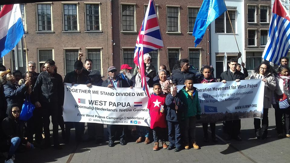 FreeWestPapua's tweet photo. #WestPapuan leaders, #DutchMPs and British MP #AlexSobel were joined in #TheHague yesterday to discuss #WestPapua's fundamental right to #SelfDetermination under #InternationalLaw. #Netherlands https://t.co/9x44vtf0BP