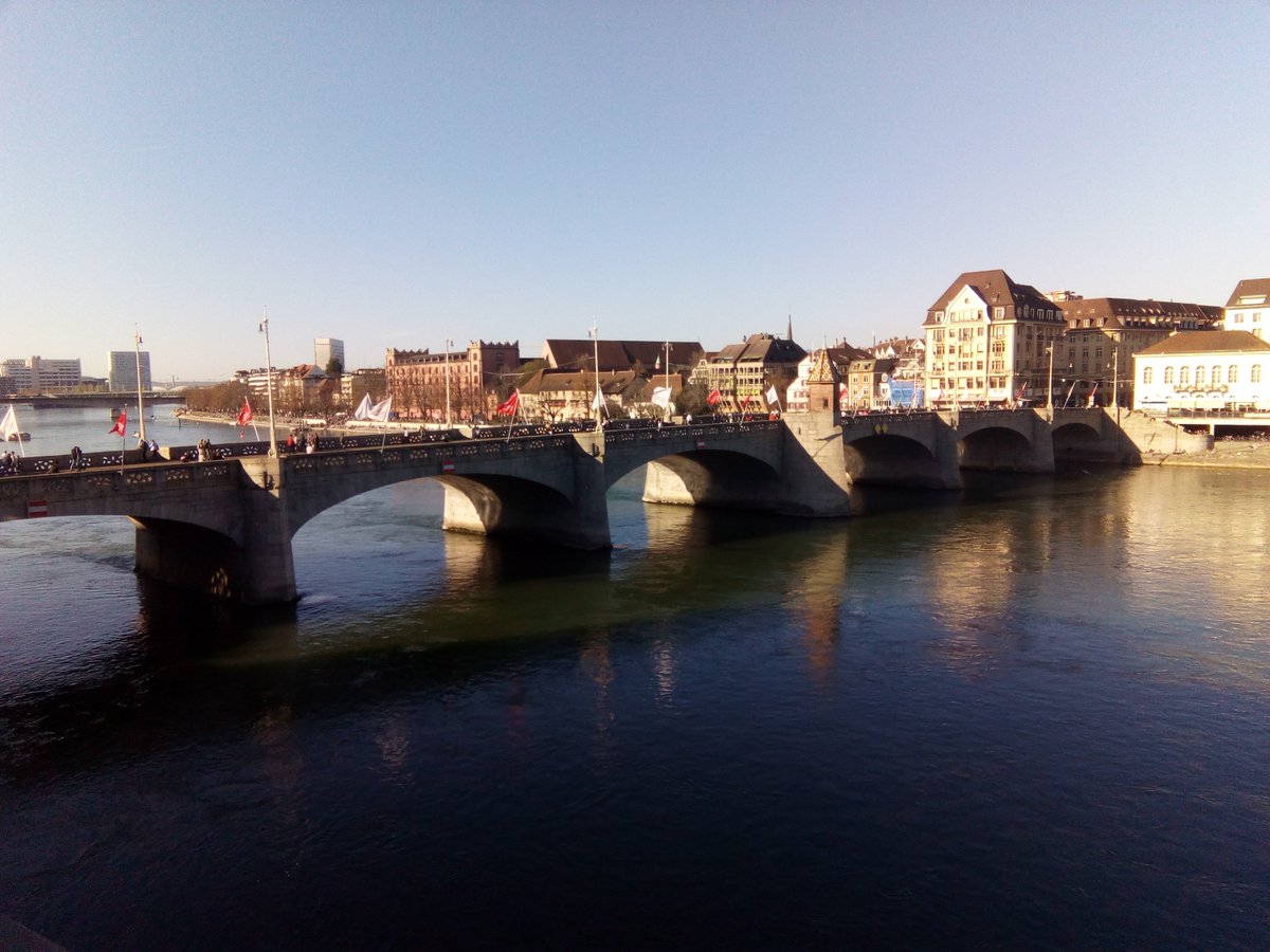 vecirex's tweet photo. Today at the very end of #EmbeddedDigitalites @UniBasel there'll be a #CryptoParty -- I will be helping getting along with @Tails_live.
#StopBÜPF #NDGnein #LSCPT #LAIn #GSGnein #Torrirism #Torririst
/@torproject https://t.co/IxDlL3yXS8