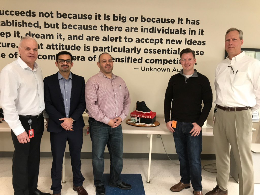 JadeGlobal's tweet photo. This Wednesday our #ServiceNow team celebrated a successful #GoLive launch for @servicenow client @HibbettSports. We completed a #ServiceNowExpress to #ServiceNowEnterprise upgrade; a milestone calling for a very unique cake w/some very happy employees! #JadeGlobal #SNOWupgrade https://t.co/emt4hwnBqn