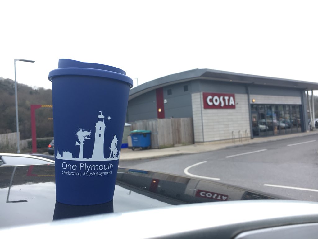 Thank you <a href="/oneplymouth/">One Plymouth</a> for my super new #reusable cup! #DoingMyBit #bestofplymouth 
My first Costa coffee with 25p off 😉

oneplymouth.co.uk/one-plymouth-c…