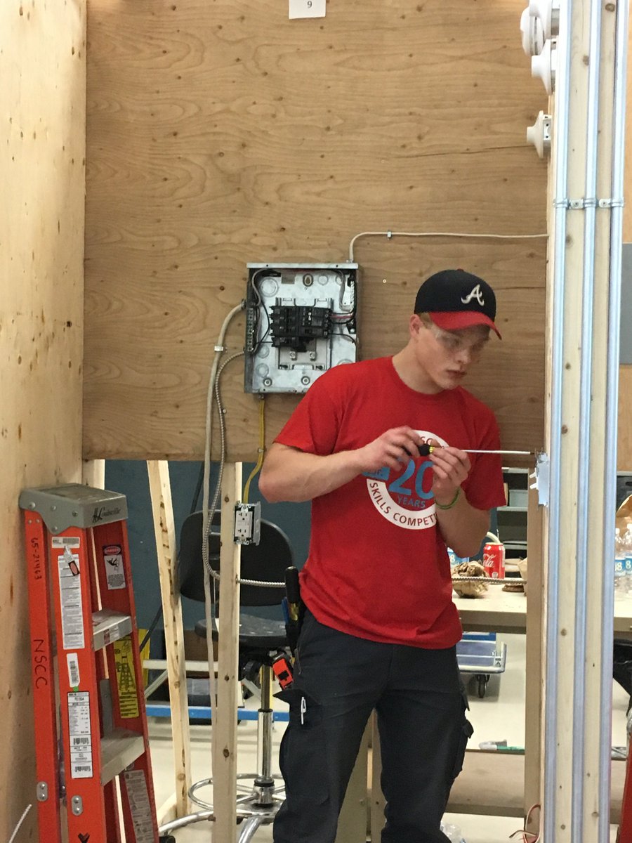 Skills_NS's tweet photo. Our organizers for the Electrical Installations competition told us how electricity is measured, and we were like, Watt! #crickets ...bad jokes aside, thanks to the support from Bird Stairs, @KentAtl and Guillevin International Atlantic #SkillsComp2018 #Electrical #ThankYou https://t.co/g1fXSM7egi