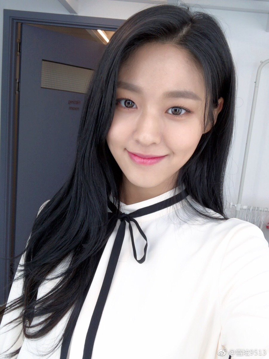koi10107's tweet photo. 固定ツイで補足コメント
TWICEメインですが基本雑食なので多種ヨジャグループやコピユニさんネタ中心にRT 気まぐれにつぶやいています。あしからず。😄 https://t.co/IbvURBJIwd